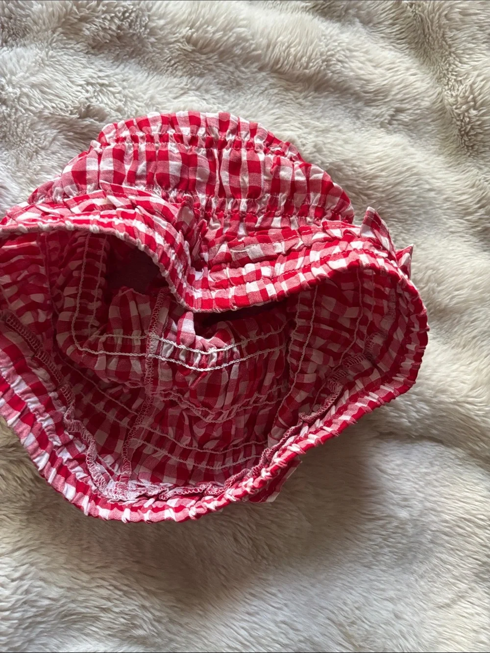 Red & White Ruffle Shorts - Picture 2 of 4